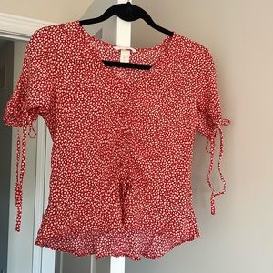 3 for $20✨ H&M top size 4